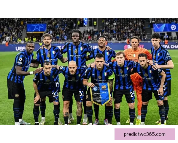 国米球迷齐声助力巴斯托尼 勇敢面对挑战兄弟同在助力前行