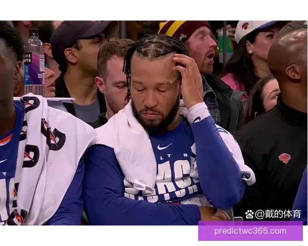 活塞时隔19年再夺东部第一 杜伦贡献16分7篮板乔治砍下20分